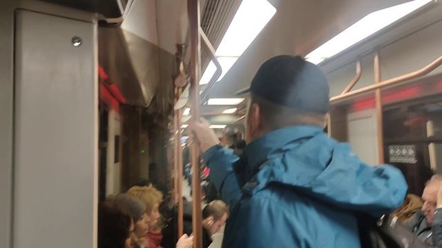 (6) Калужско-Рижская линия метро. Новоясеневская - Медведково смотреть онлайн