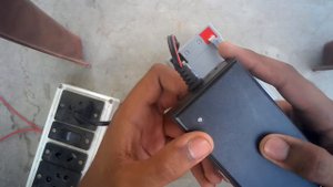 12v battery charger