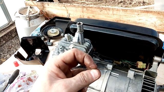 Ремонт бензогенератора на 800 ватт. Три причины. смотреть онлайн
