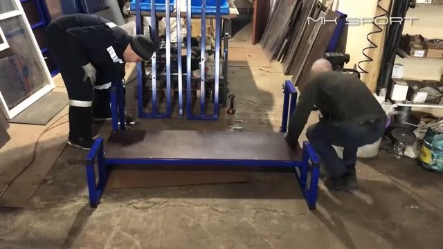 мобильная трибуна