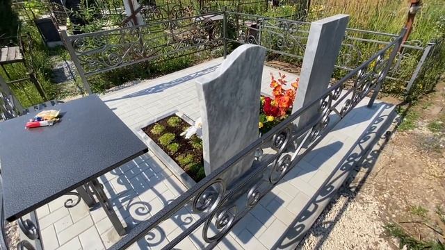 Красивое оформление могилы