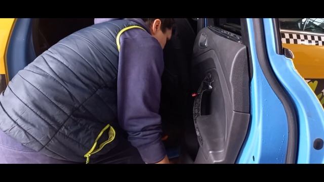 How to remove the rear door panel and speaker on Ford C-max смотреть онлайн