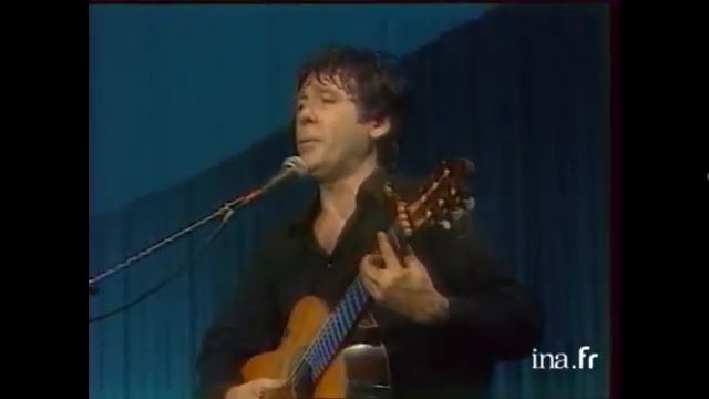 Paco Ibañez "Una paloma blanca" смотреть онлайн