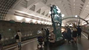 Станция метро Славянский бульвар.