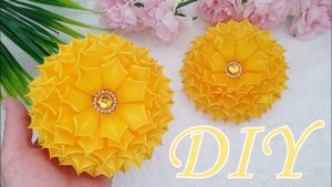Пышные цветы из атласа 2,5см / канзаши мк / flowers from ribbons diy