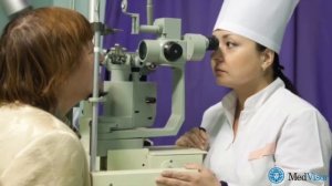 ПОЧЕМУ ДЕРГАЕТСЯ ВЕКО?