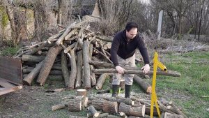 Козлик  для дров. Стенд для распиловки дров