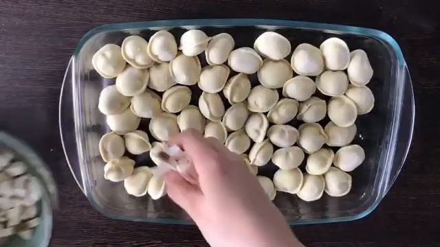 Запеканка из пельменей!!) ужин студента))