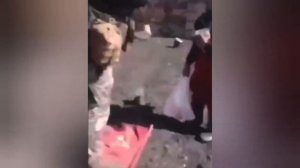 Бабушка и знамя Победы.