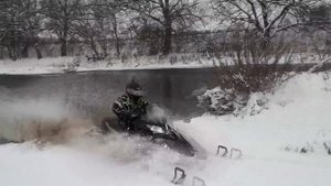 Скиппинг на Yamaha Apex