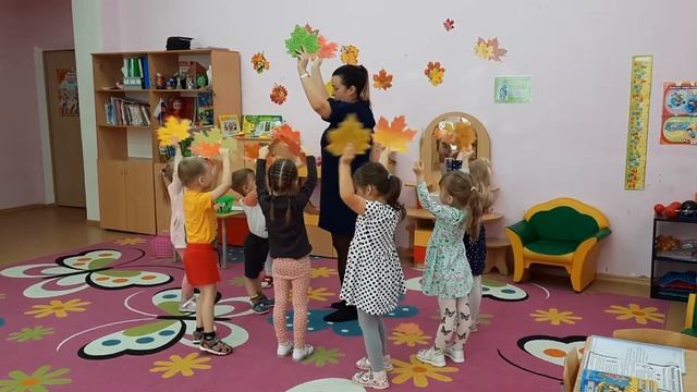"Осень в гости к нам пришла" вторая младшая группа. Воспитатель Гузеева М.С. смотреть онлайн