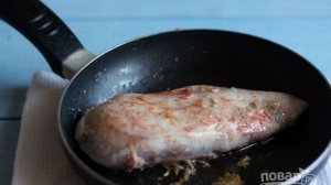 Салат курица с ананасами и сыром