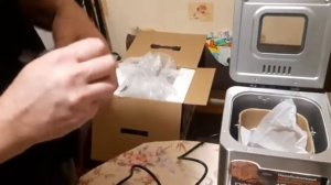 Распаковка — Хлебопечка Redmond RBM-M1920