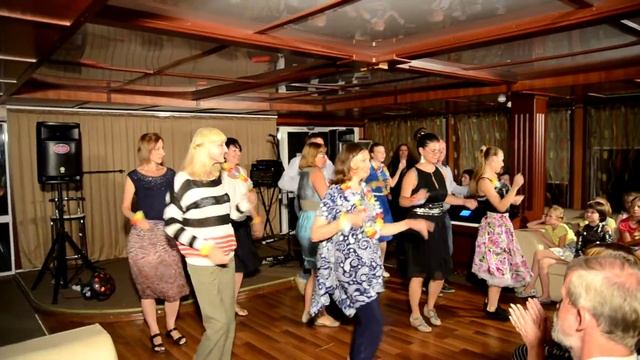 Сальса силами туристов смотреть онлайн