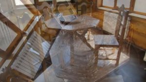 Мебель под старину для загородной усадьбы