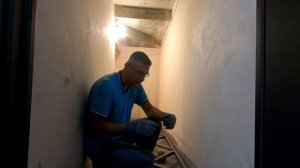 Полки для кладовки своими руками долговечно, просто и надежно
