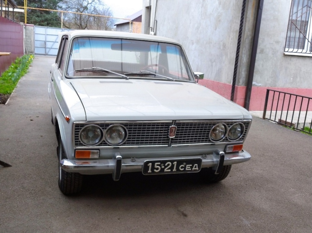 Ранний ЖИГУЛИ Ваз 2103 тройка "Глухой фартук" 1972 года. За всю жизнь один владелец. Капсула времени