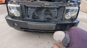 Destroying A Range Rover Vogue L322 4.4 V8 In 5 Minutes (TIMELAPSE)