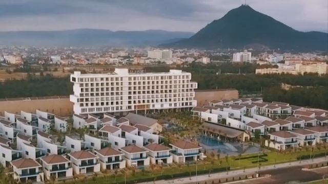 Rosa Alba Resort Tuy Hòa смотреть онлайн