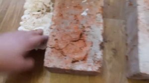 Нужно ли грунтовать поверхность под монтажную пену? Результат удивил.