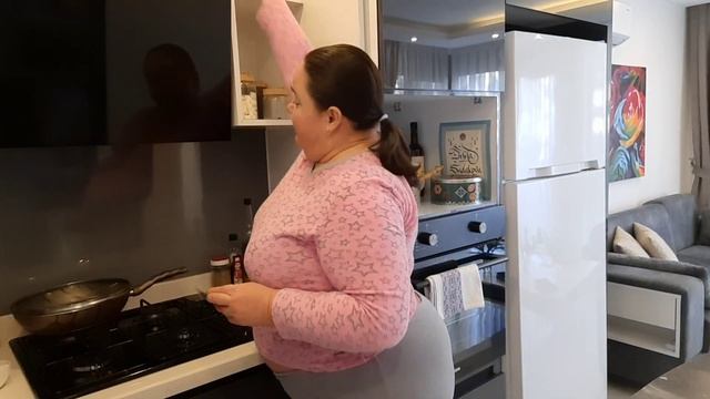 ТУРЦИЯ НЕЛЬЗЯ ОТЧАИВАТЬСЯ И НУЖНО СОХРАНЯТЬ СПОКОЙСТВИЕ смотреть онлайн