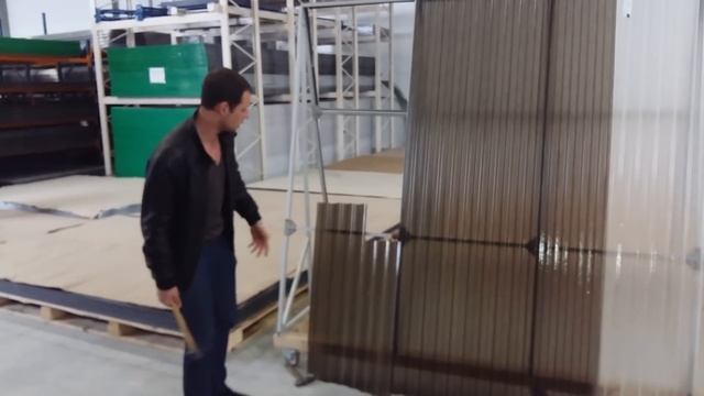 Прозрачный поликарбонатный шифер