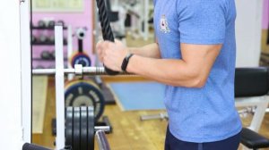 Разгибание рук в кроссовере на трицепс