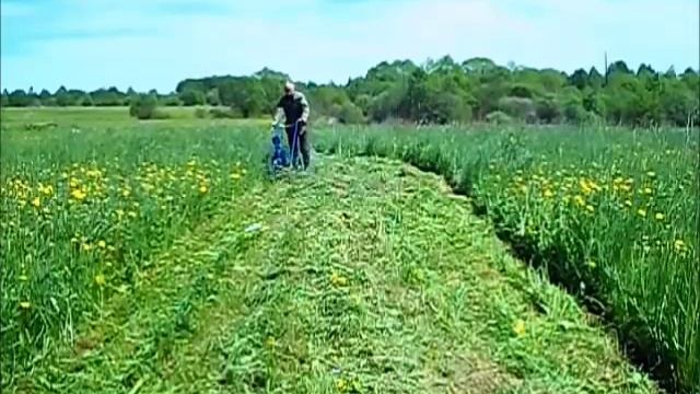 Роторная косилка из бензопилы Урал( Rotary mower from Ural chainsaw) смотреть онлайн