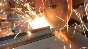 Не Каждый Знает! Гениальный Отрезной Станок для Резки Профильных Труб!!