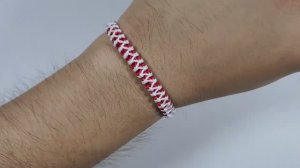 Легко и быстро сделать браслет из ниток своими руками