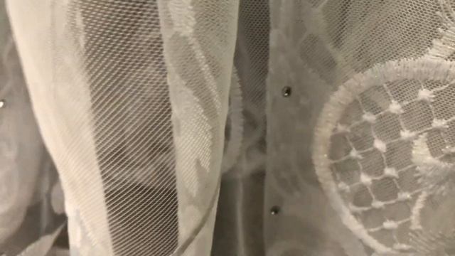 Магазин-салон «УЮТ»! Белоснежная сетка с бусинами по всему полю и стразами понизу! Новинка. смотреть онлайн