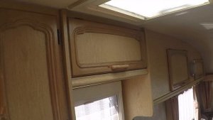 Обзор прицеп-дачи,каравана,автодома Bailey 1996 года 5 мест