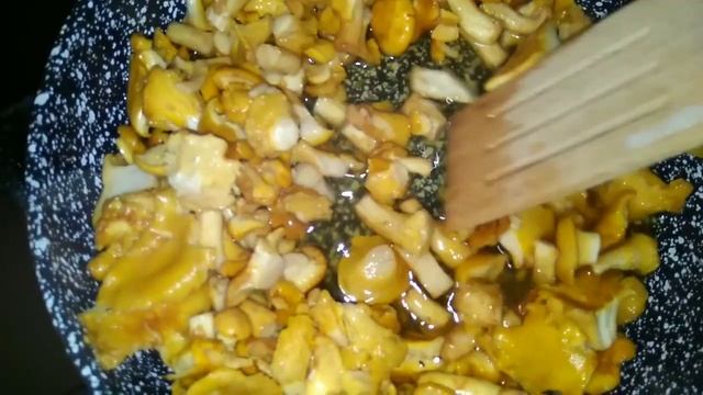 Смажені лисички в сметані смотреть онлайн