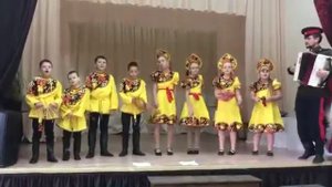 Детский Обуховский казачий хор. Песня "Мы с тобой казаки"
