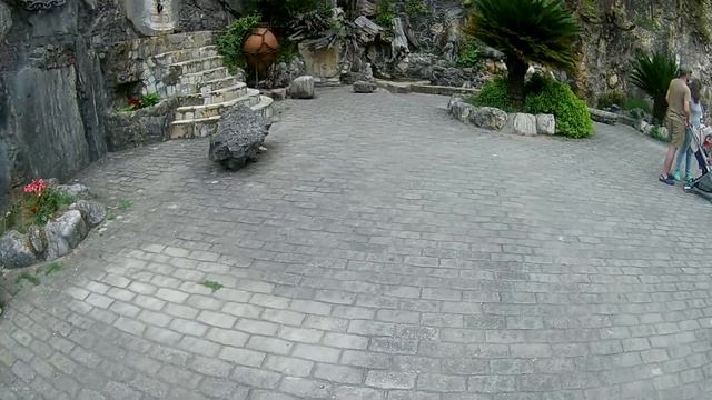 Новый Афон и заброшенная гидростанция и ж/д станция Псцырха, Абхазия 2022 год. смотреть онлайн