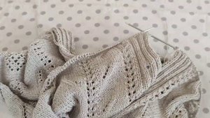 Видео 4. Французская кофточка. убавление петель и поворотные ряды для выреза горловины!