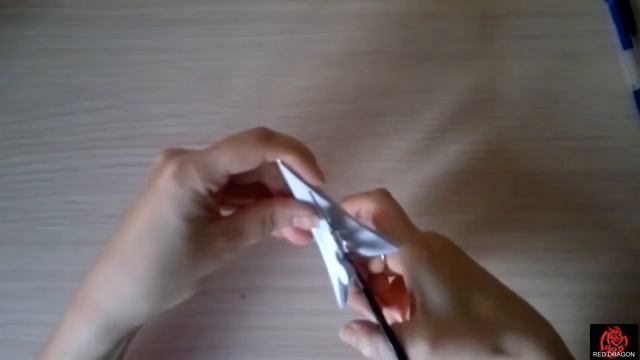 ПОДЕЛКИ СВОИМИ РУКАМИ"СНЕЖИНКА С АНГЕЛОЧКОМ" смотреть онлайн