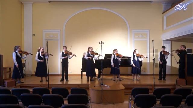 А. Шнитке. Полька ("Ревизская сказка") - Россия, г. Иваново, Ансамбль скрипачей "Сюрприз"