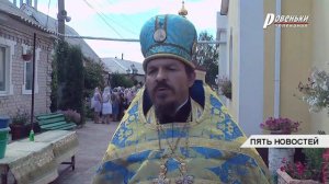 Крестный ход с иконой Смоленской Божьей Матери