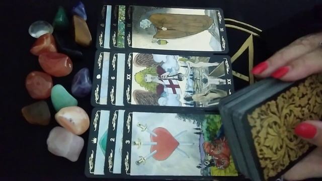 ПОЧЕМУ ОН ИЗМЕНИЛ ПОВЕДЕНИЕ  ЧТО ХОЧЕТ ЭТИМ ДОКАЗАТЬ...ТАРОЛОГ КИРА