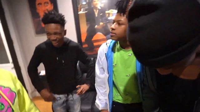 SURPRISED MY 15 YEAR OLD BROTHER JAY WITH A HELLCAT!?(EARLY BIRTHDAY PRESENT)? смотреть онлайн