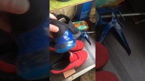 Как можно восстановить подошву на Nike air max