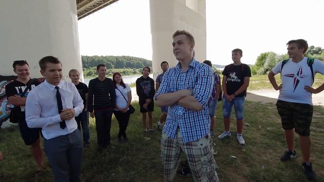 Свободный радикал VS Влад R.1.F
