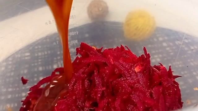 ГОТОВИМСЯ К ЛЕТУ!Свекла,яблоко и морковь!Не могу оторваться от этого салата!Без вреда для фигуры!