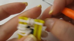 ЗУБИК из резинок на рогатке. Плетение из резинок | Tooth Rainbow Loom Charm
