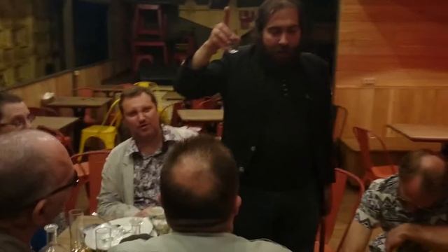 Пускай поэт лежит в канаве (поэты читают стихи Евгения Лесина) смотреть онлайн