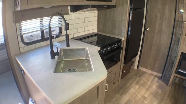 2022 Forest River XLR MICRO BOOST 27LRLE Fort Worth, Dallas, Plano, Frisco, McKinney, TX NTT4395 смотреть онлайн