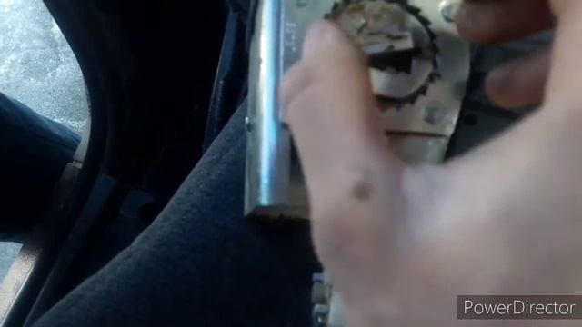 Заклинел ремень безопасности на Ваз 2110 смотреть онлайн