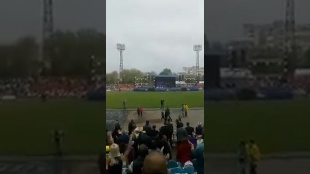 Исцеляющая молитва стадион метеор Днепр 29.04.2019. смотреть онлайн