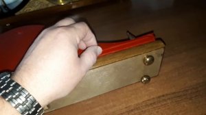 Часы Весна камертонный механизм